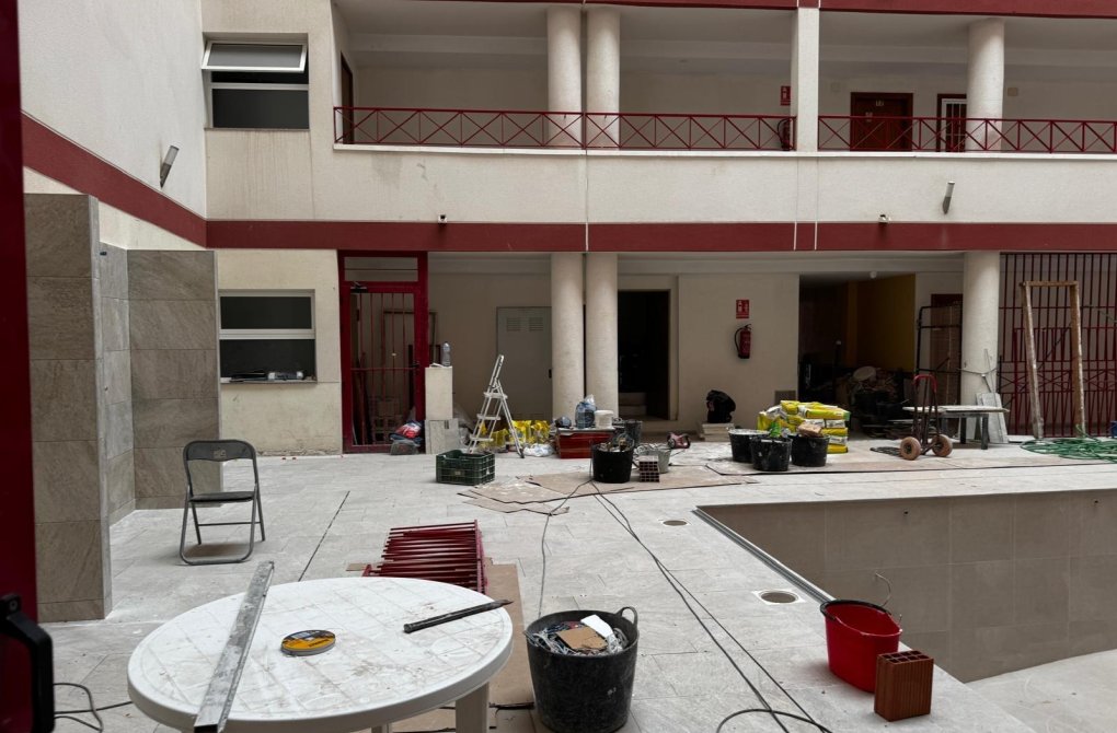 Resale - Apartment - Torrevieja - Centro