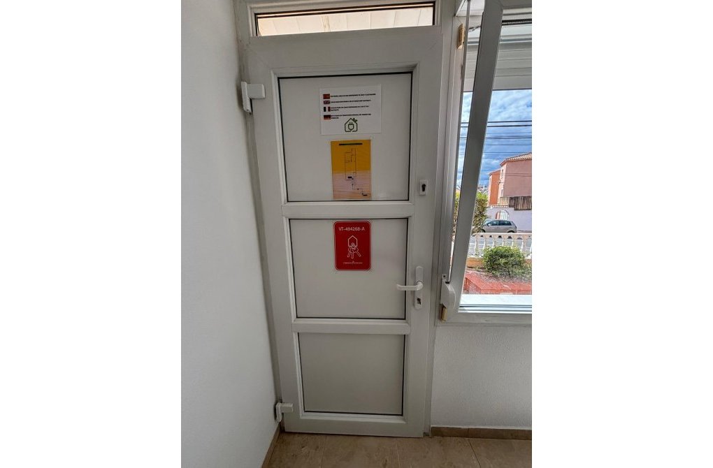 Вторичное жилье - Квартира - Torrevieja - Torreblanca