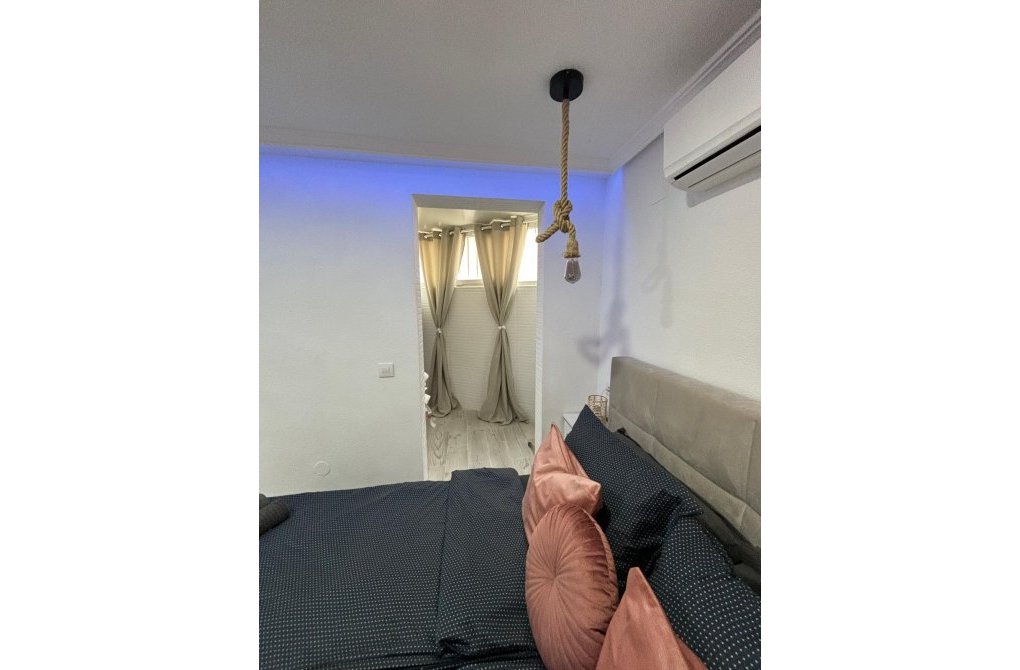 Reventa - Bungalow - Torrevieja - Torre la mata