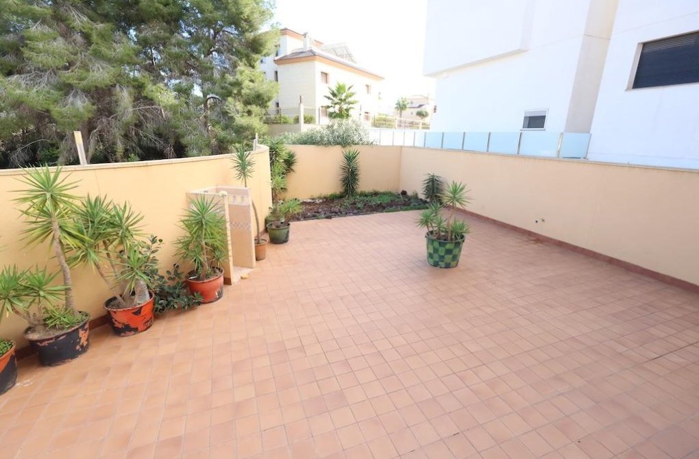 Resale - Chalet - Orihuela Costa - Villamartín-Las Filipinas