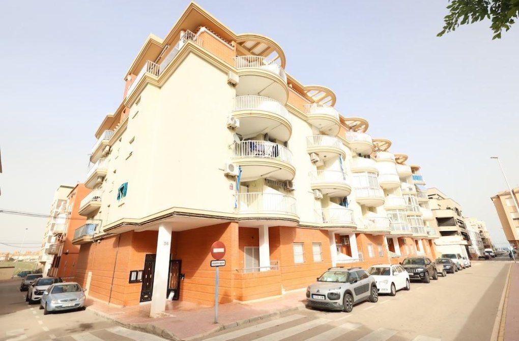 Reventa - Apartamento - Torrevieja - La Mata pueblo
