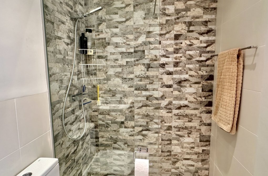 Reventa - Apartamento - Orihuela Costa - Villamartín