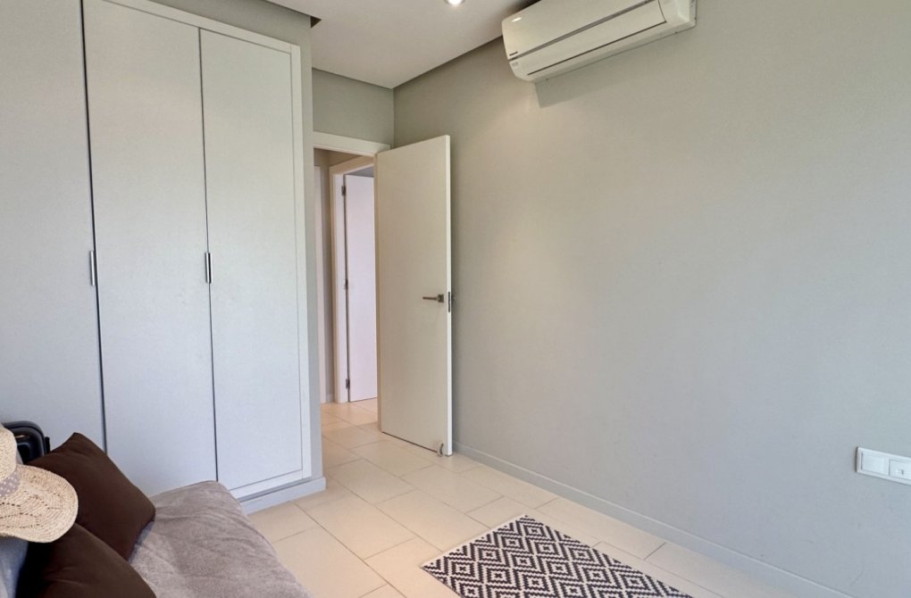 Reventa - Apartamento - Orihuela Costa - Villamartín