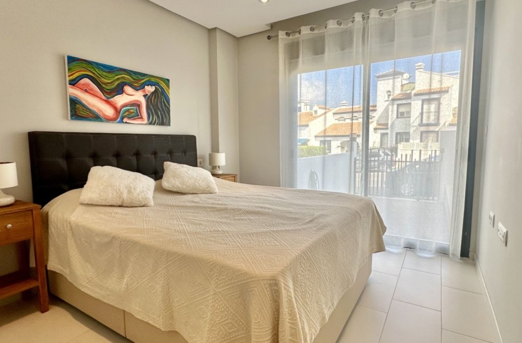 Reventa - Apartamento - Orihuela Costa - Villamartín