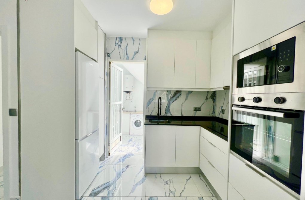 Rynek wtórny - Pół - Torrevieja - El chaparral