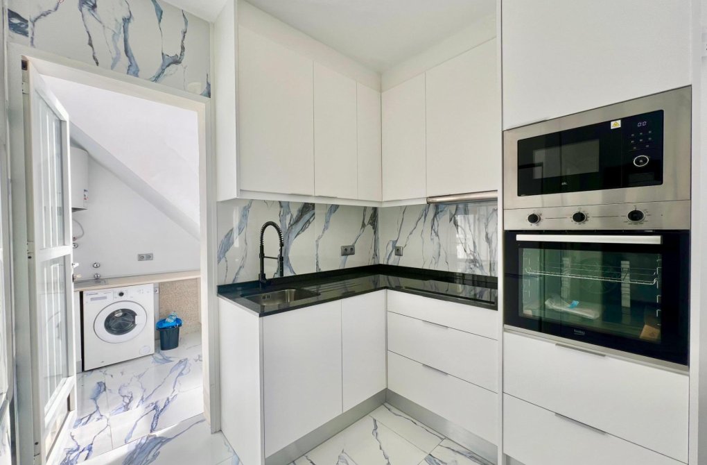 Rynek wtórny - Pół - Torrevieja - El chaparral