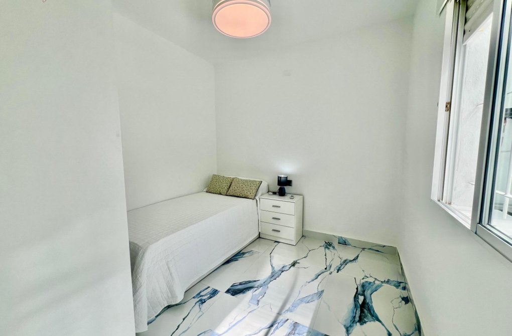 Rynek wtórny - Pół - Torrevieja - El chaparral