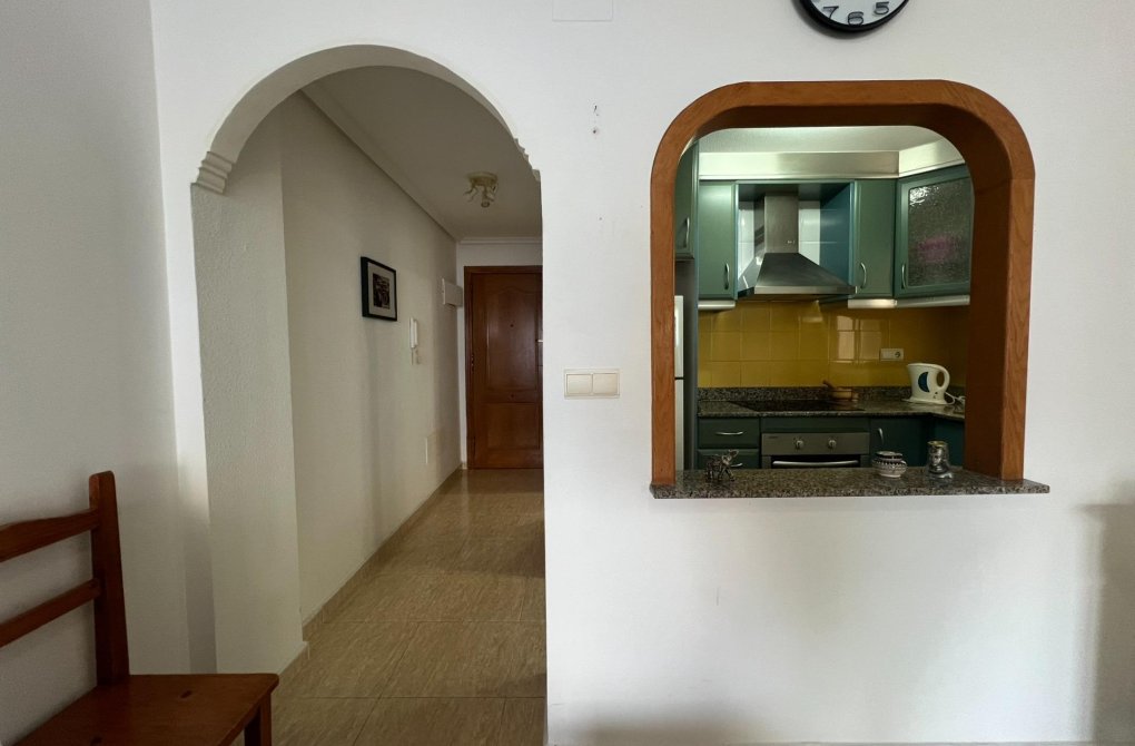 Вторичное жилье - Квартира - Torrevieja - Playa de los locos