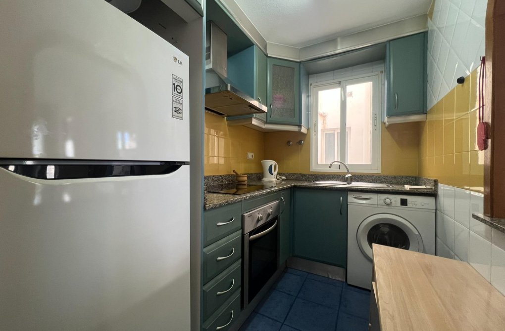 Вторичное жилье - Квартира - Torrevieja - Playa de los locos