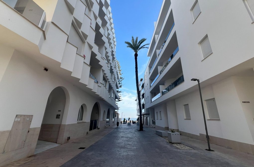 Вторичное жилье - Квартира - Torrevieja - Playa de los locos