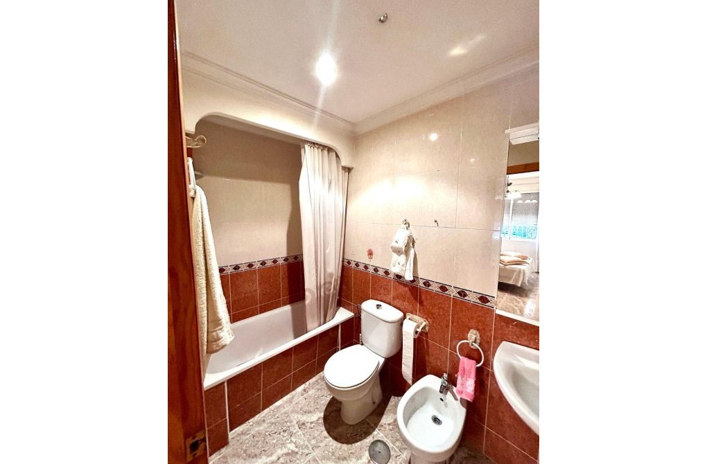 Reventa - Apartamento - Torrevieja - Estacion de autobuses