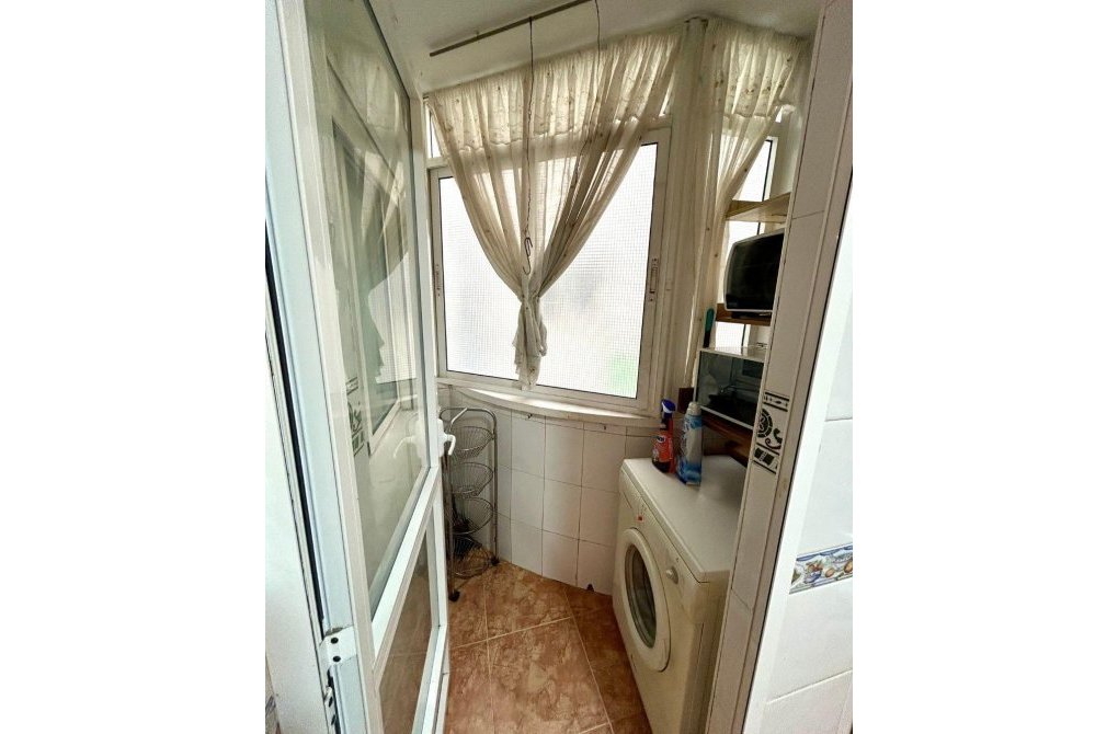 Вторичное жилье - Квартира - Torrevieja - Playa del cura