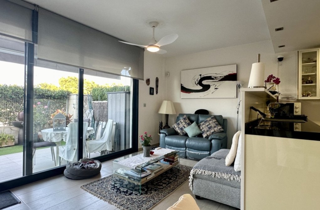 Вторичное жилье - Квартира - Orihuela Costa - Punta Prima