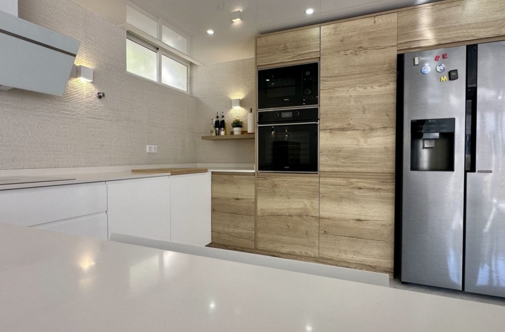 Reventa - Villa independiente - Orihuela Costa - Los Altos