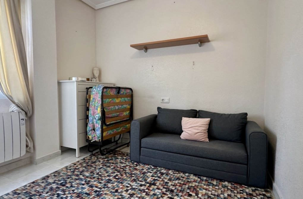 Reventa - Villa independiente - Orihuela Costa - Los Altos