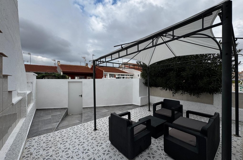 Resale - Bungalow - Torrevieja - El limonar