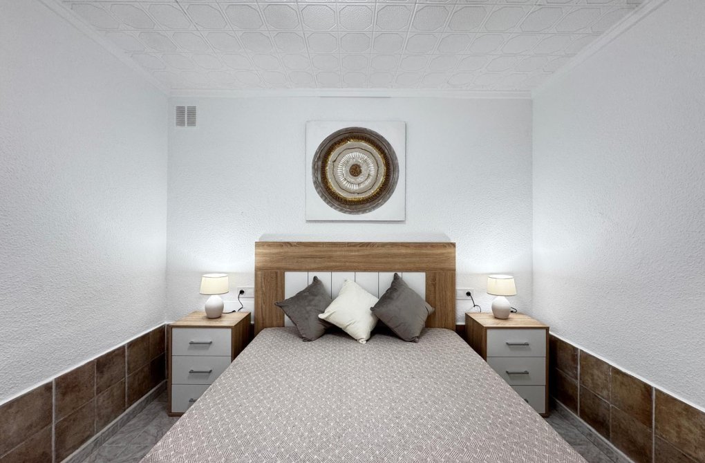 Resale - Bungalow - Torrevieja - El limonar