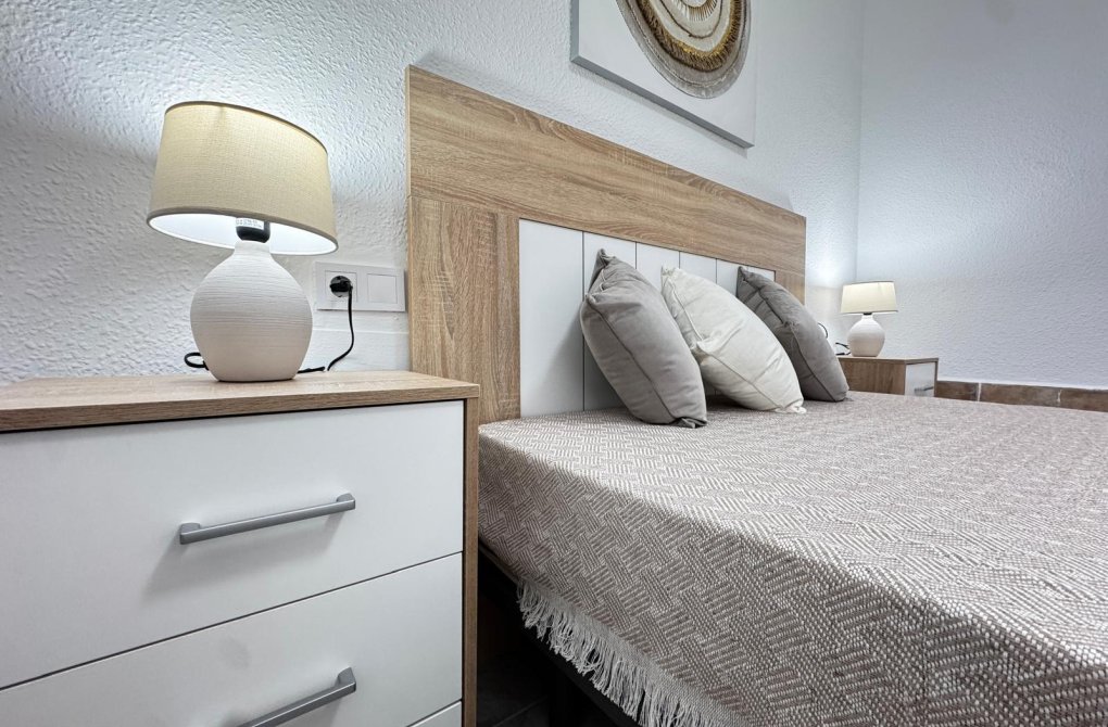 Resale - Bungalow - Torrevieja - El limonar