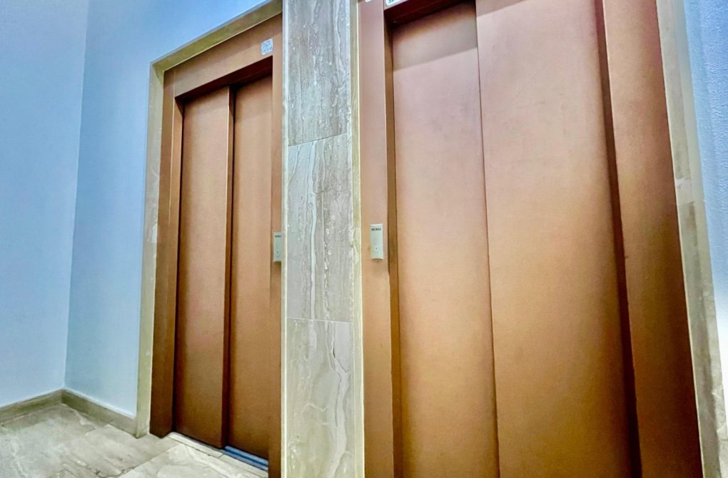 Вторичное жилье - Квартира - Torrevieja - Playa del cura