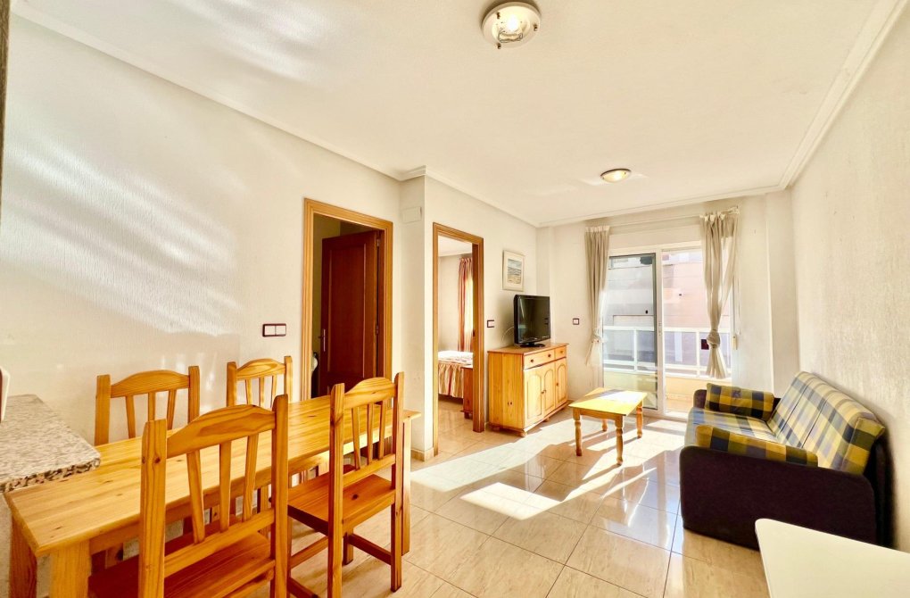 Вторичное жилье - Квартира - Torrevieja - Playa del cura