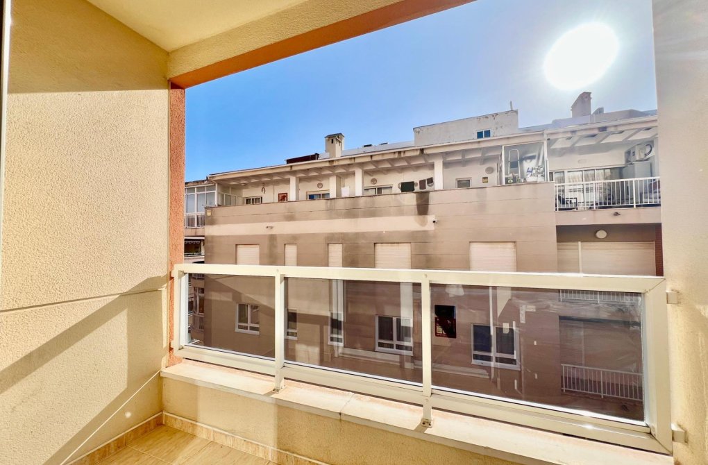 Вторичное жилье - Квартира - Torrevieja - Playa del cura