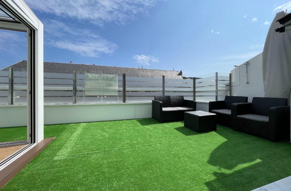 Resale - Penthouse - Oviedo