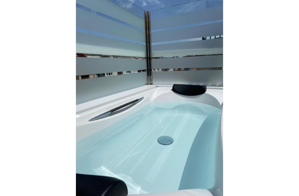 Resale - Penthouse - Oviedo