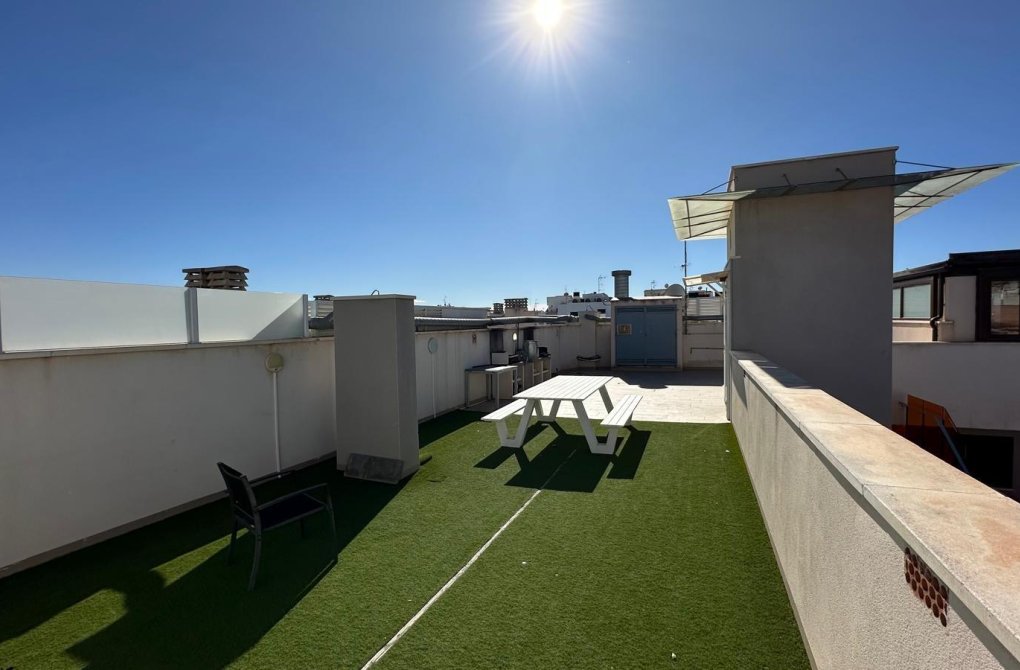 Вторичное жилье - Квартира - Torrevieja - Habaneras