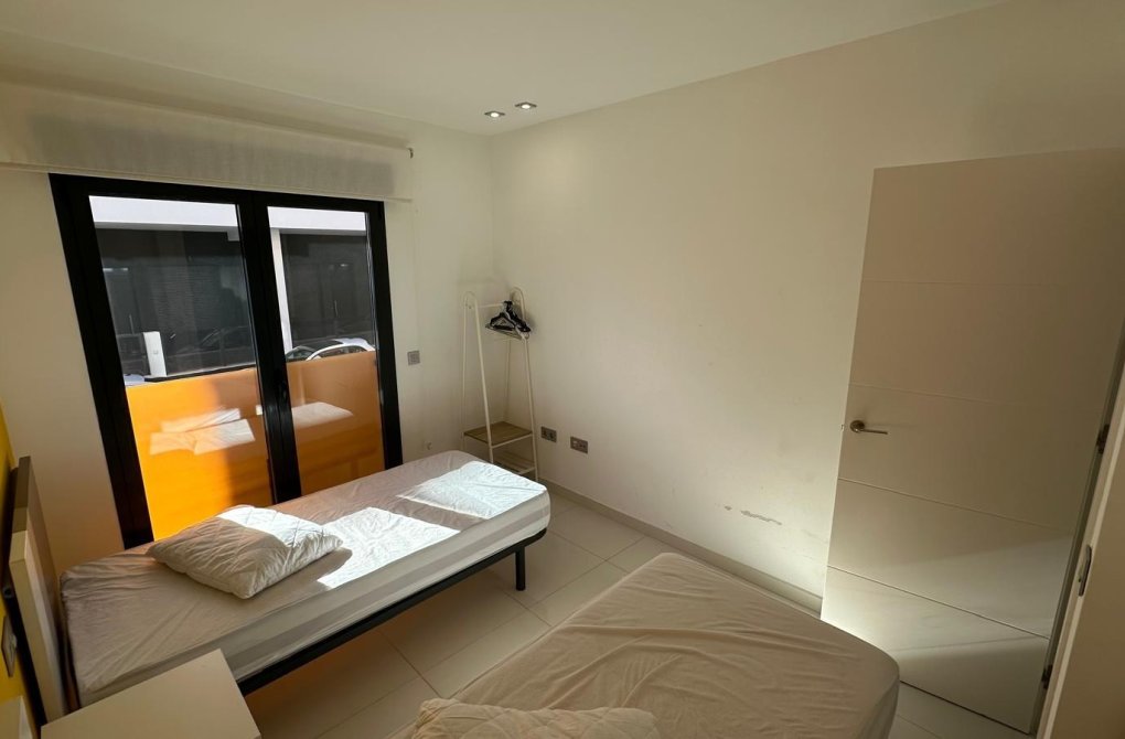 Вторичное жилье - Квартира - Torrevieja - Habaneras