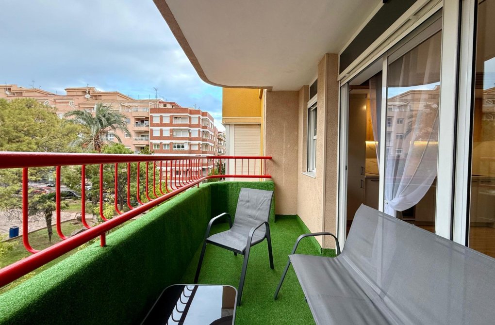 Rynek wtórny - Apartament - Torrevieja - Playa del cura