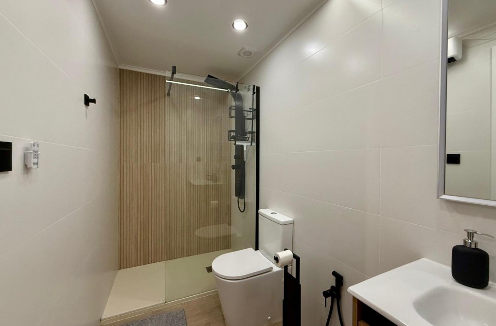 Rynek wtórny - Apartament - Torrevieja - Playa del cura