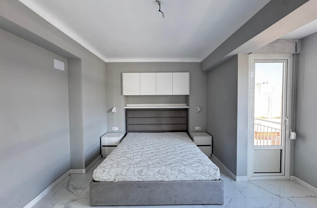 Reventa - Apartamento - Torrevieja - Centro