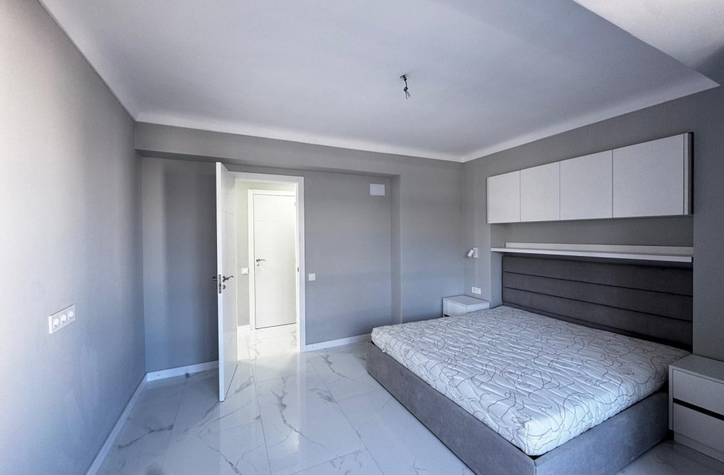 Reventa - Apartamento - Torrevieja - Centro