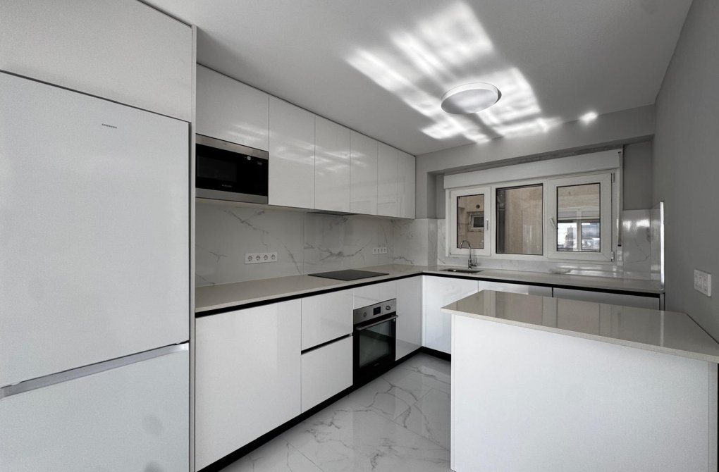 Reventa - Apartamento - Torrevieja - Centro