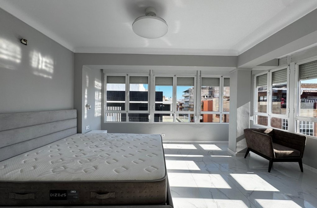 Reventa - Apartamento - Torrevieja - Centro