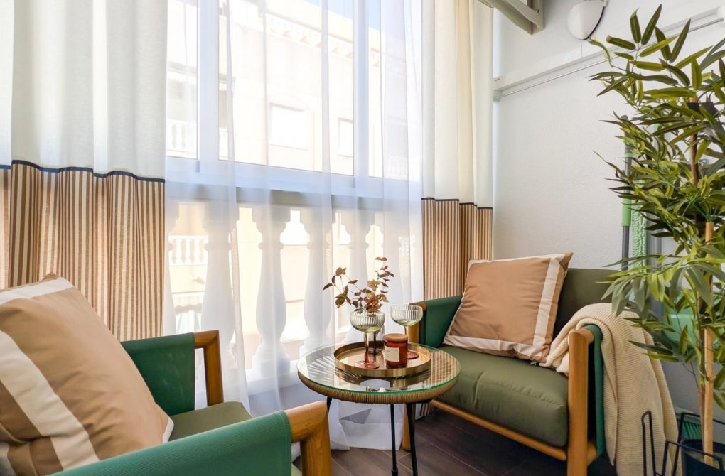 Reventa - Apartamento - Torrevieja