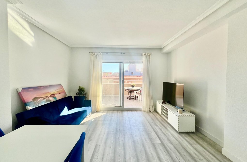 Rynek wtórny - Apartament - Torrevieja - Playa del cura