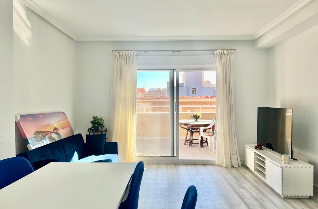 Rynek wtórny - Apartament - Torrevieja - Playa del cura
