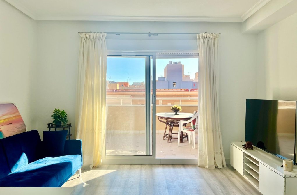 Rynek wtórny - Apartament - Torrevieja - Playa del cura