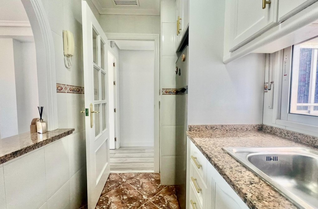 Rynek wtórny - Apartament - Torrevieja - Playa del cura