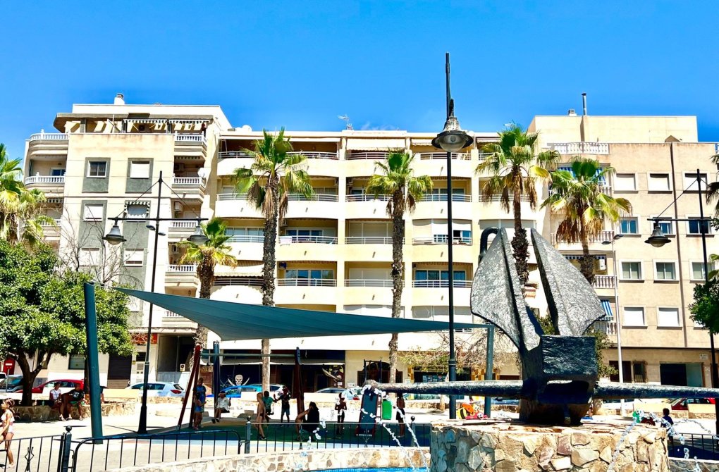 Rynek wtórny - Apartament - Torrevieja - Playa del cura