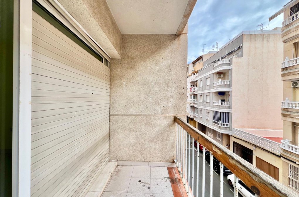 Reventa - Apartamento - Torrevieja - Playa del cura