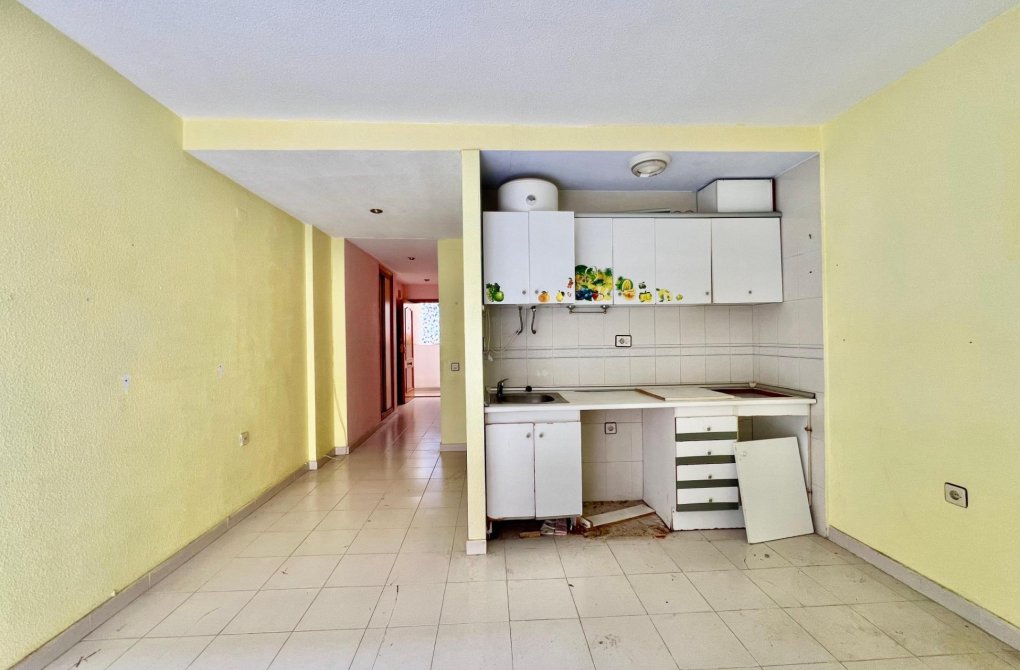 Reventa - Apartamento - Torrevieja - Playa del cura