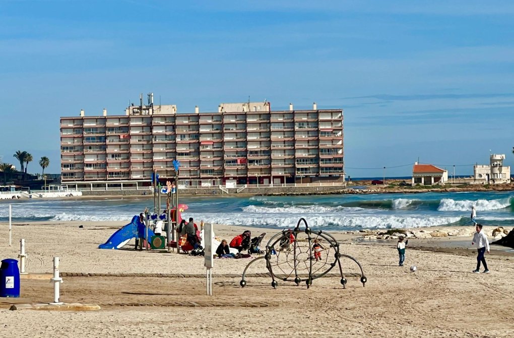Reventa - Apartamento - Torrevieja - Playa de los locos