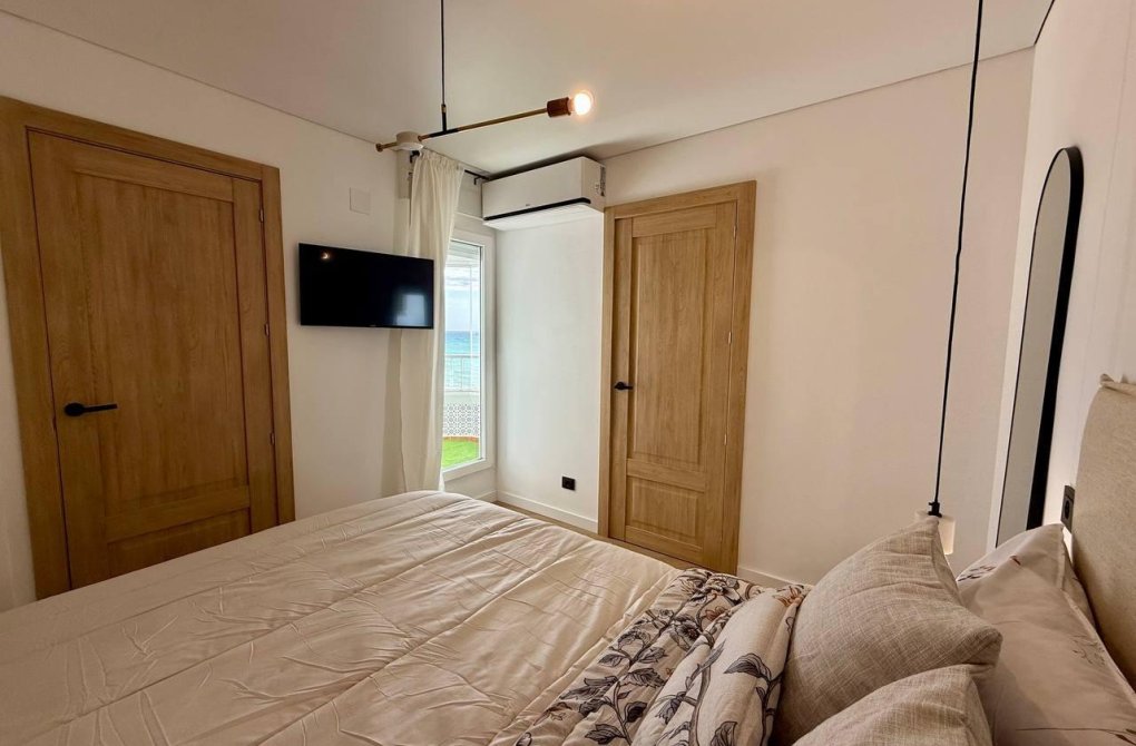 Reventa - Apartamento - Torrevieja - Playa de los locos