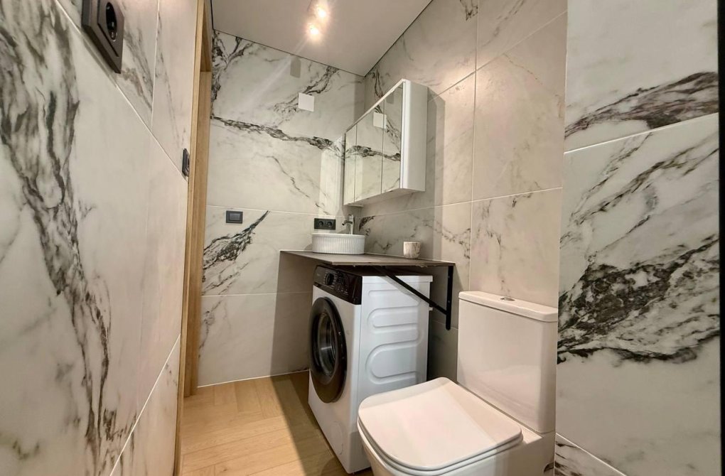 Reventa - Apartamento - Torrevieja - Playa de los locos