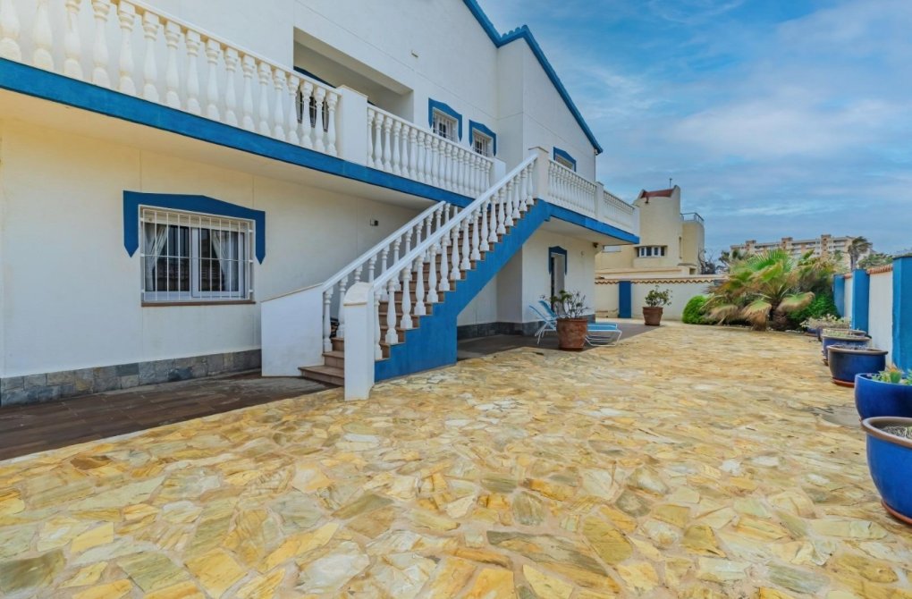 Reventa - Chalet - La Manga del Mar Menor - Playa del Estacio