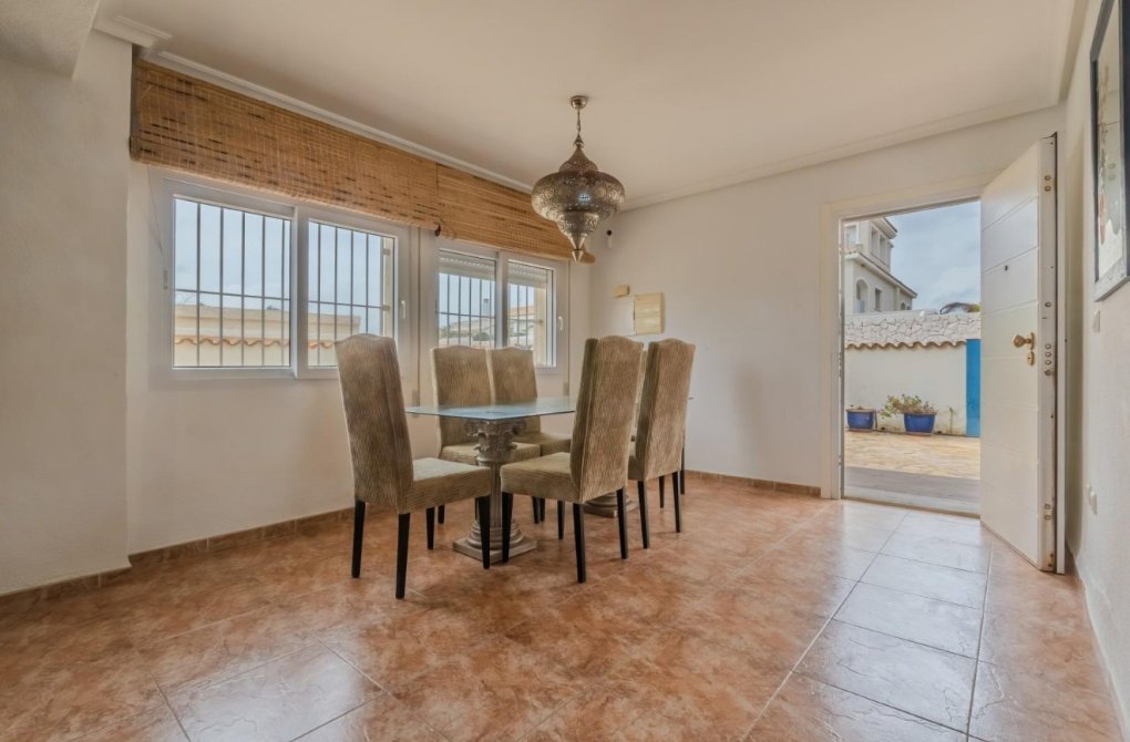 Reventa - Chalet - La Manga del Mar Menor - Playa del Estacio