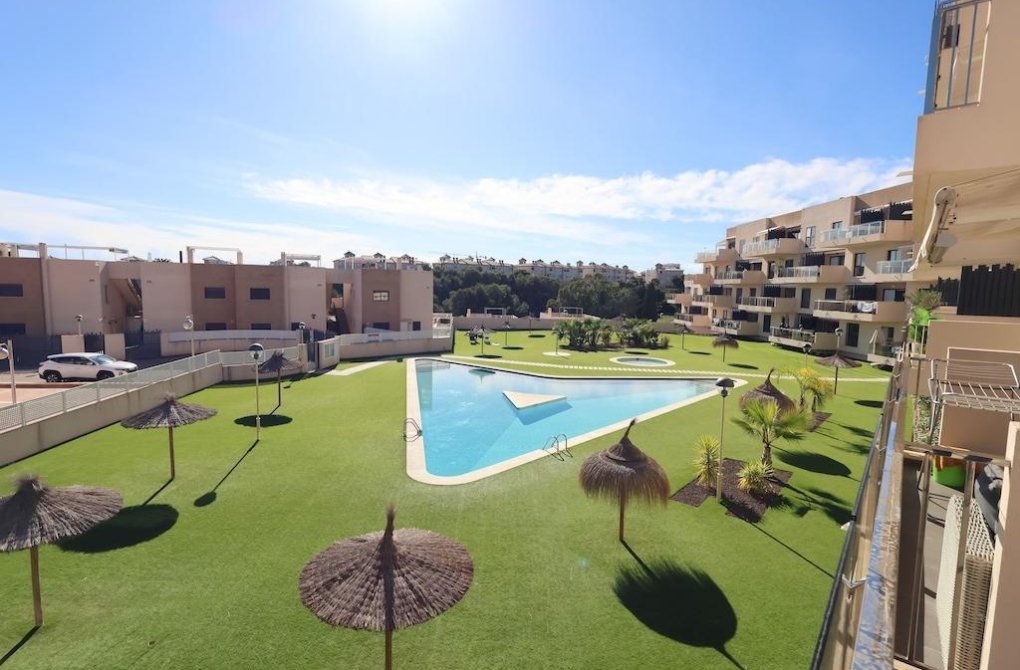 Resale - Apartment - Orihuela Costa - La Zenia