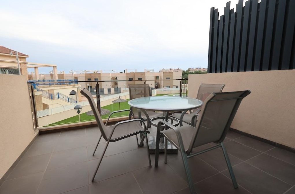 Resale - Apartment - Orihuela Costa - La Zenia